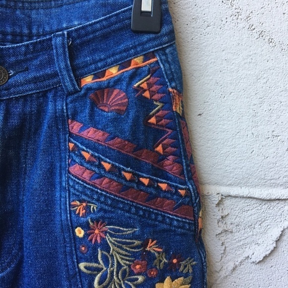 Spell & the Gypsy Collective Wanderlust Embroidered Jeans size XS - Picture 6 of 15